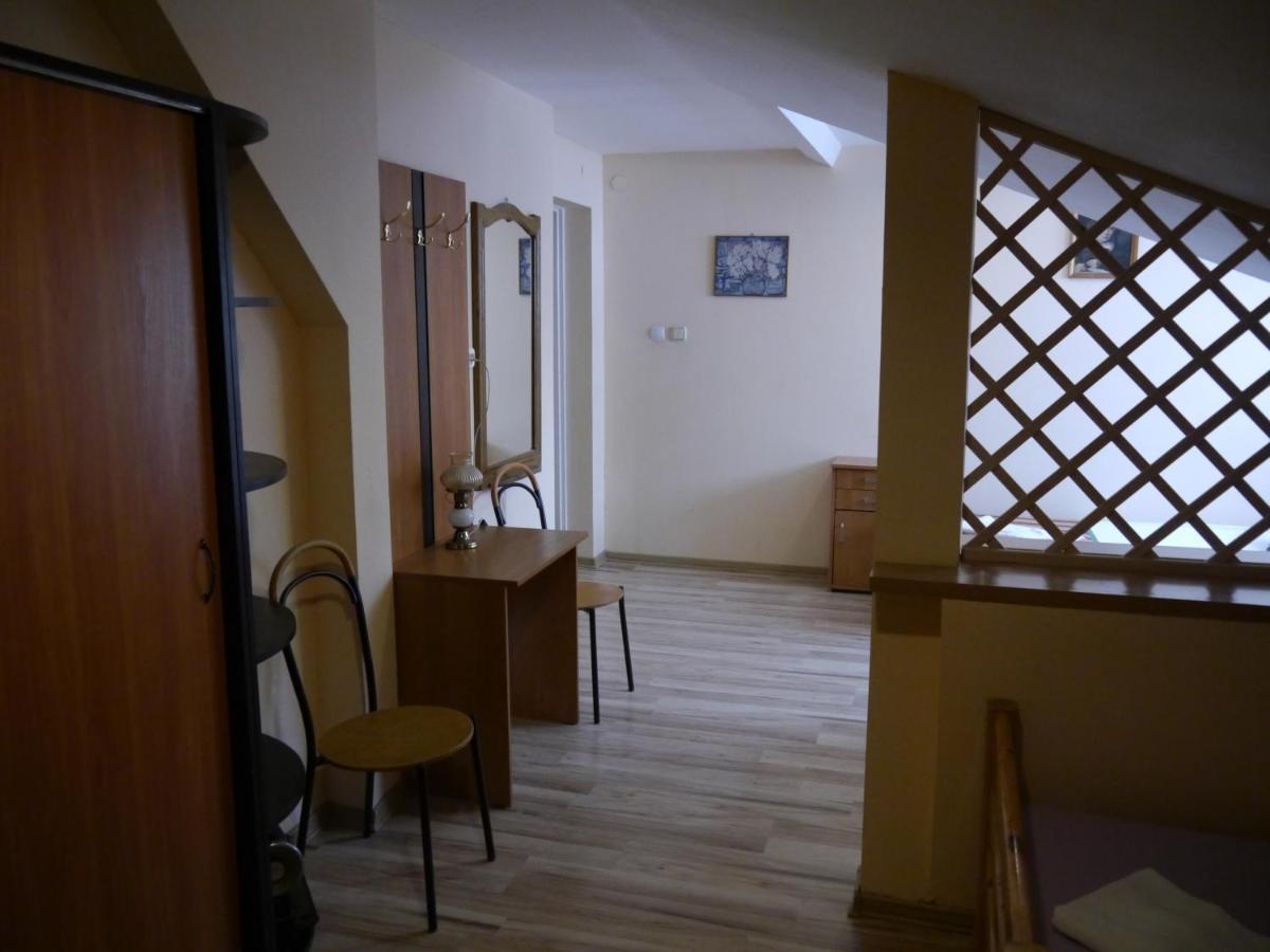 Brama Bieszczad Appartement Lesko Buitenkant foto