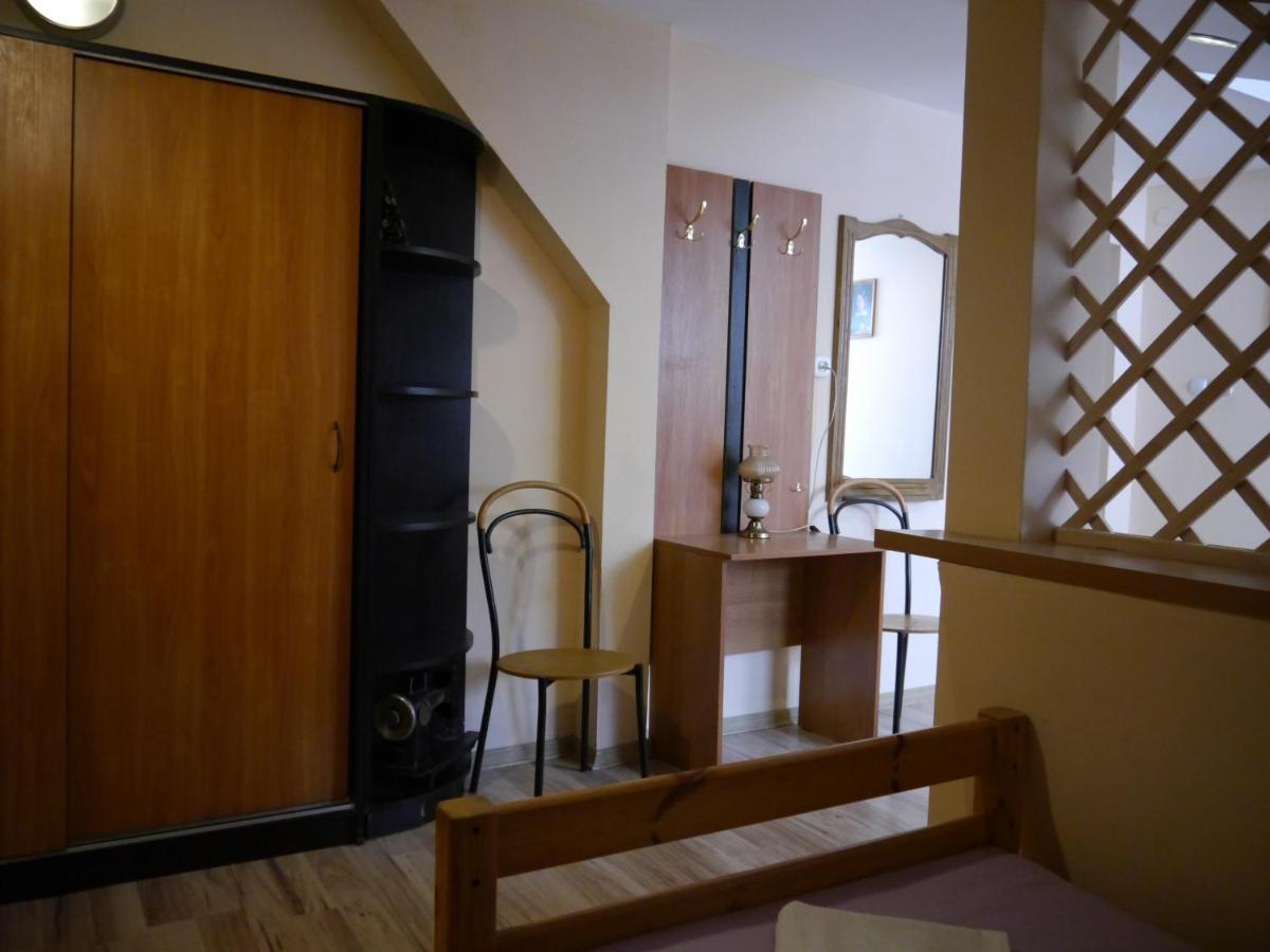 Brama Bieszczad Appartement Lesko Buitenkant foto