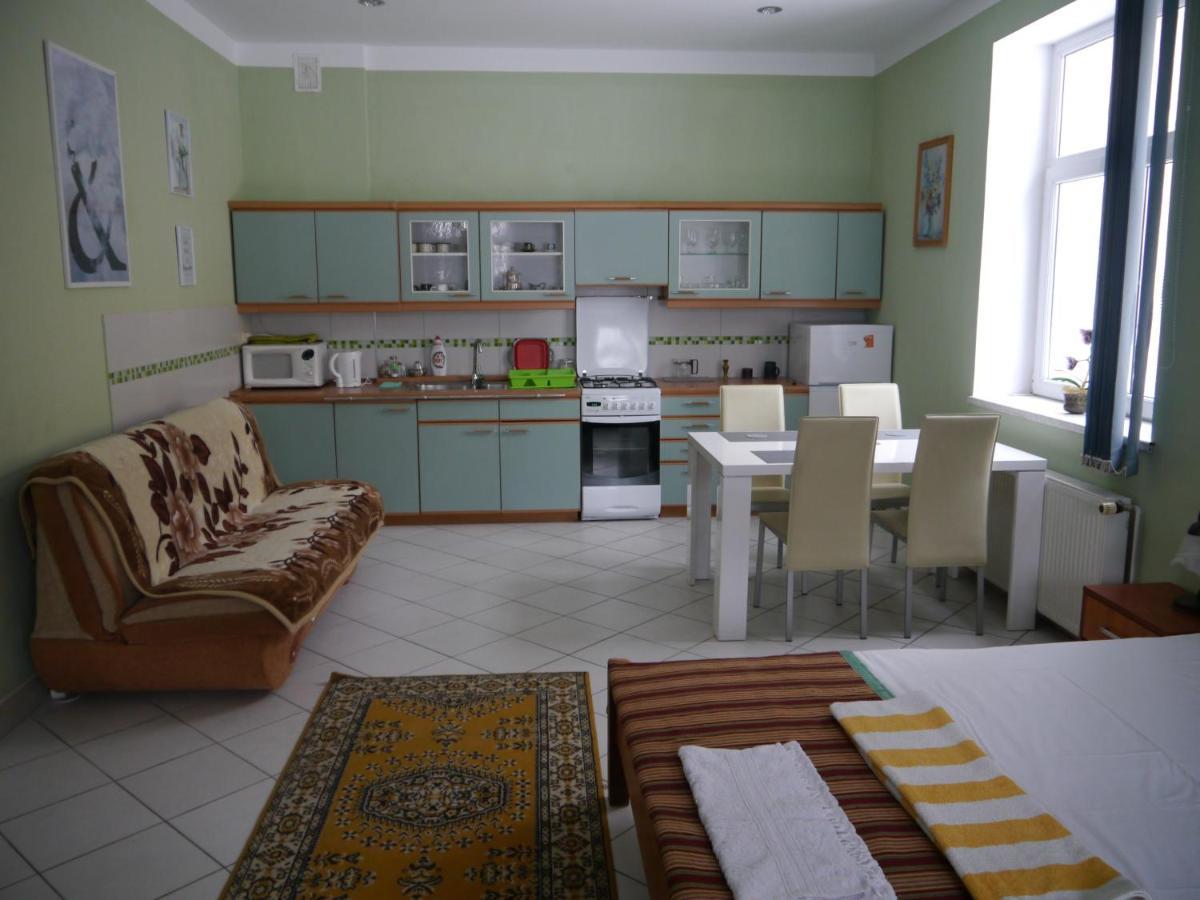 Brama Bieszczad Appartement Lesko Buitenkant foto