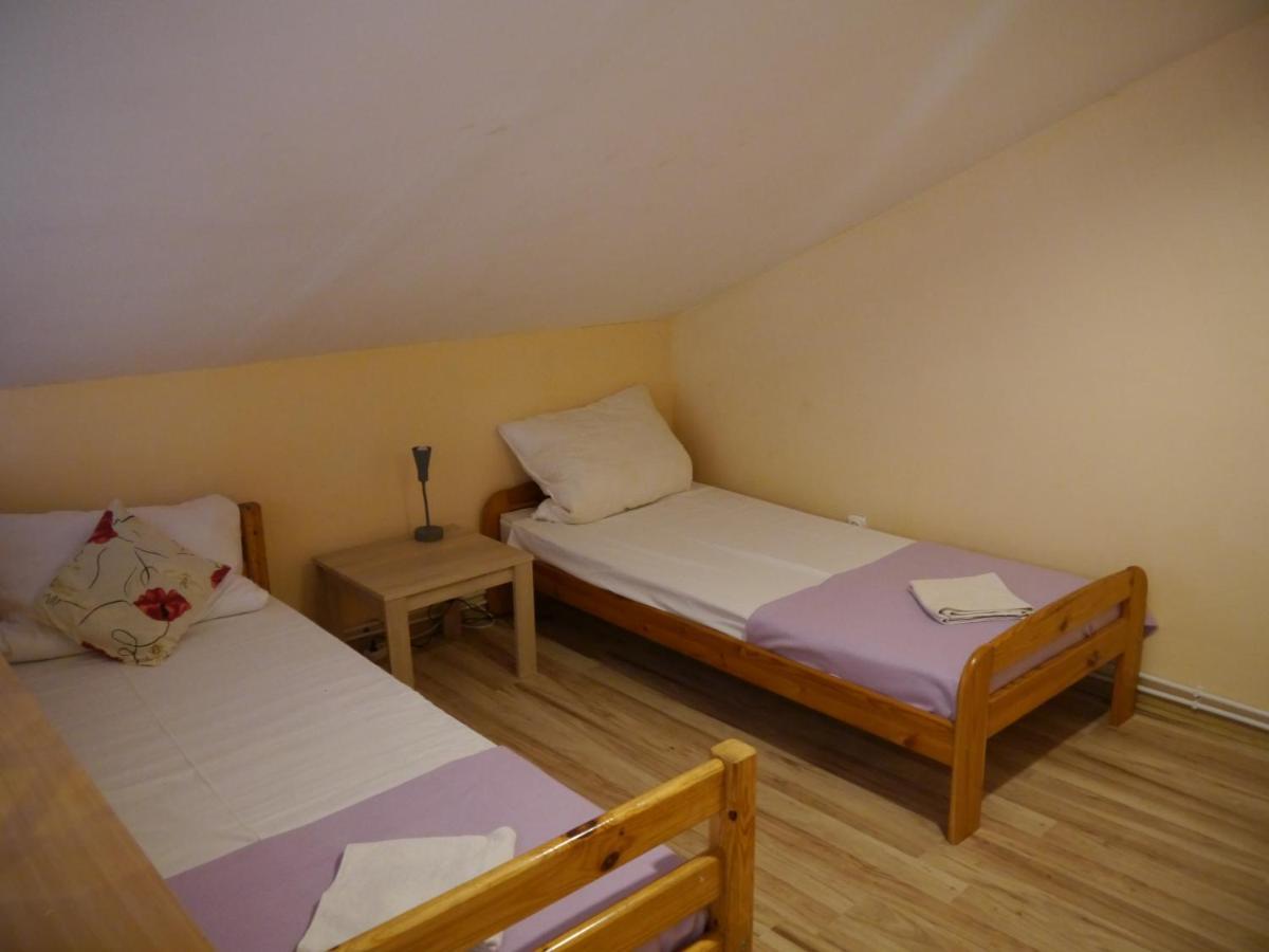 Brama Bieszczad Appartement Lesko Buitenkant foto