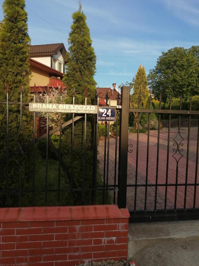 Brama Bieszczad Appartement Lesko Buitenkant foto