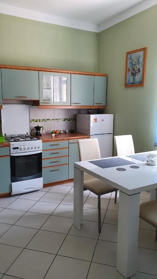 Brama Bieszczad Appartement Lesko Buitenkant foto