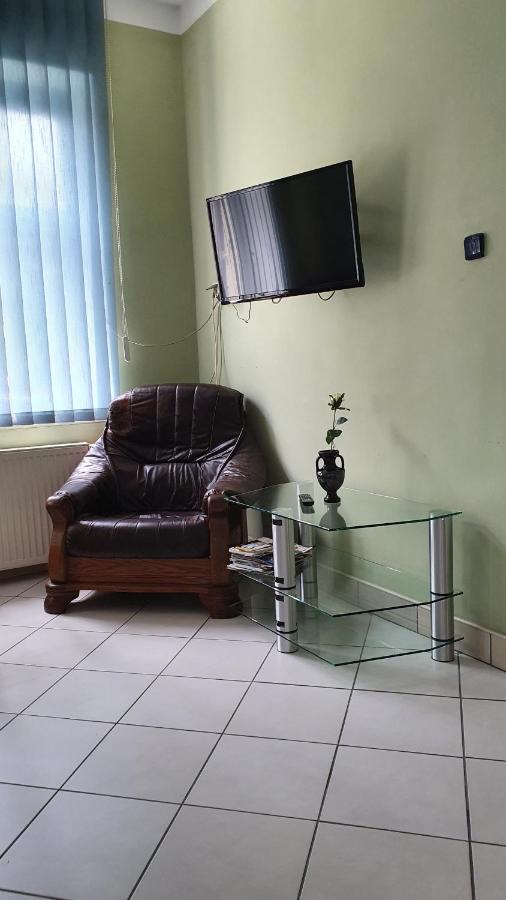 Brama Bieszczad Appartement Lesko Buitenkant foto