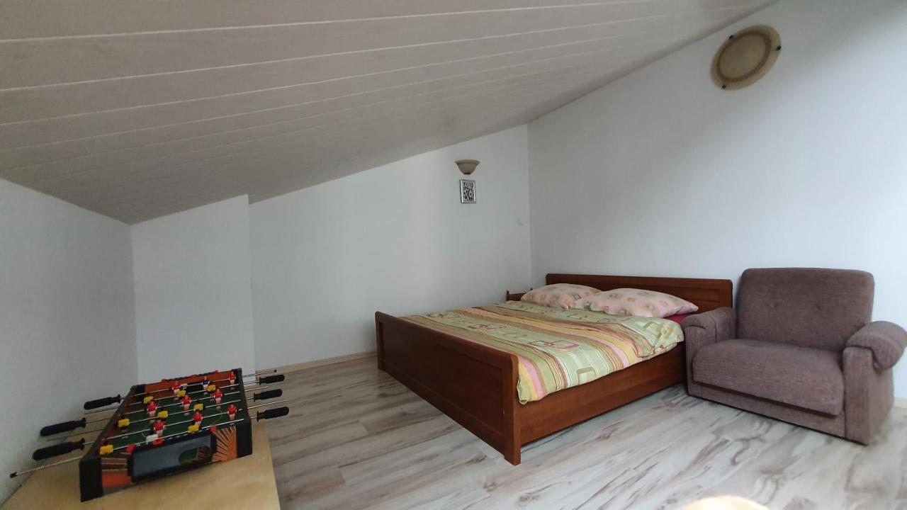 Brama Bieszczad Appartement Lesko Buitenkant foto